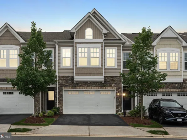 42533 Benfold Sq, Ashburn, VA 20148
