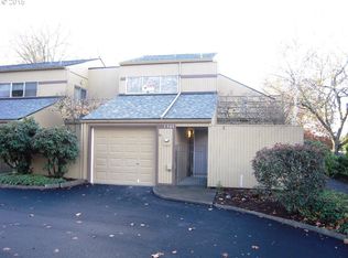 1565 NW Lakeway Ln, Beaverton, OR 97006