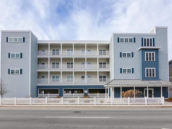 180 Ashworth Avenue #105, Hampton, NH 03842