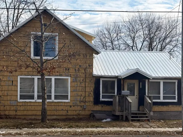 1208 Academy STREET, Elroy, WI 53929