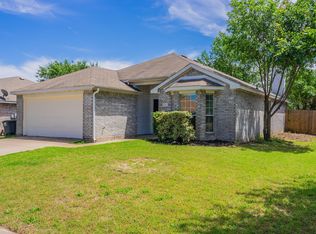 121 Meadow Lark Ln, Anna, TX 75409