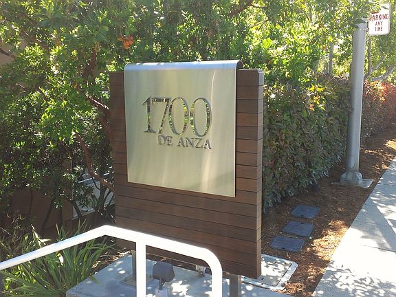 3rd image of 1700 De Anza Blvd APT 207