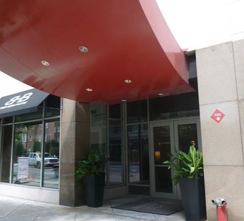 2nd image of 805 Peachtree St NE Unit 411