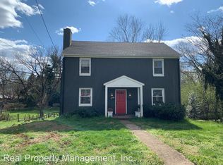 1010 Calhoun St APT B, Charlottesville, VA 22901