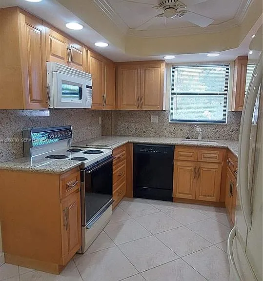 1900 Diana Dr #3A — Photo 11