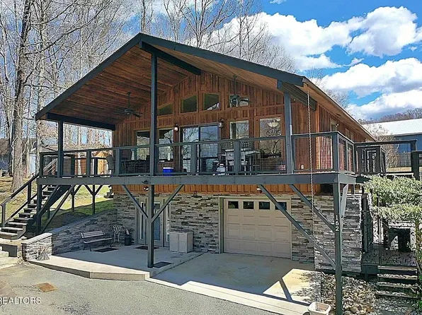 162 Coffee Dr, Helenwood, TN 37755