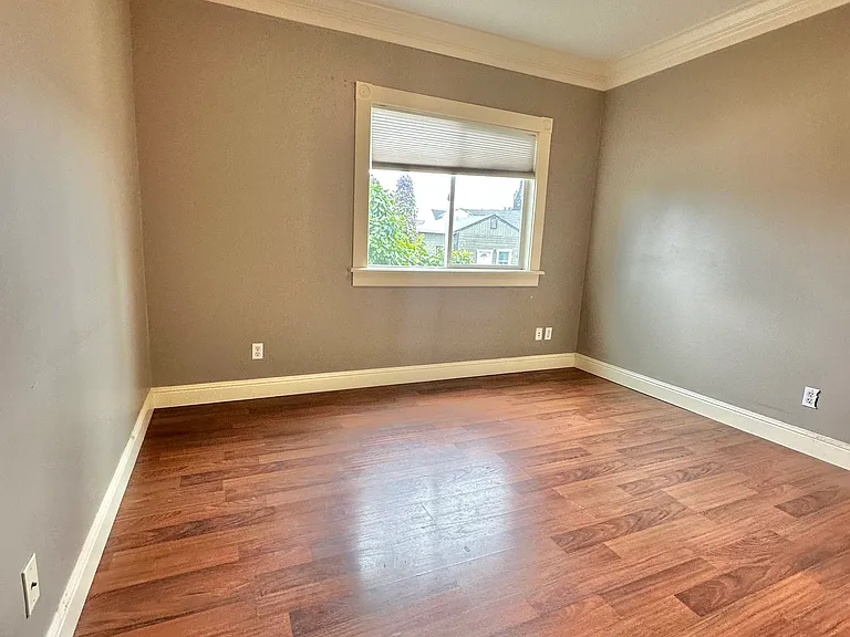 2415 San Pablo Ave #4 — Photo 12