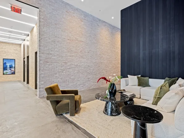 504 Sackett Street image 17 of 23