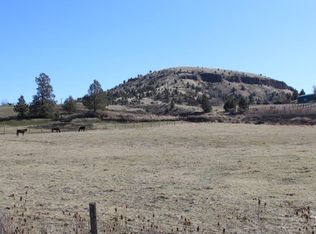 702 Highway 26, John Day, OR 97845