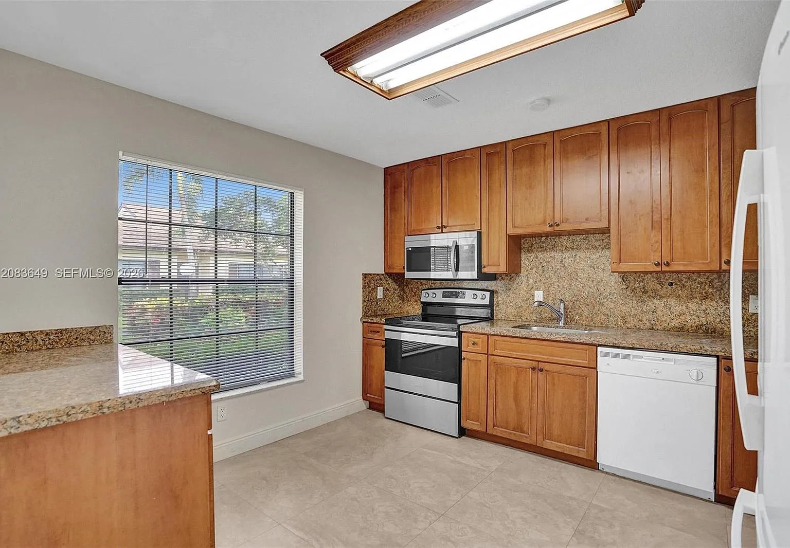 Nova Hills North Condo — Photo 4