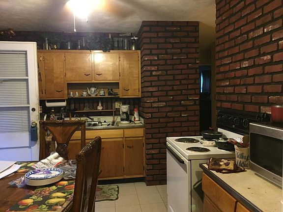 4th image of 1251 Brookcliff Ave