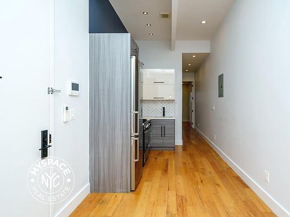4th image of 50 Starr St #2P