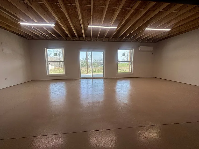 631 Imogene Dr — Photo 24