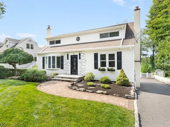 33 Beverly Rd, West Caldwell Twp., NJ 07006