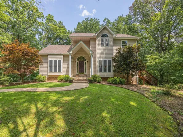 5021 Parkerson Rd, Apison, TN 37302