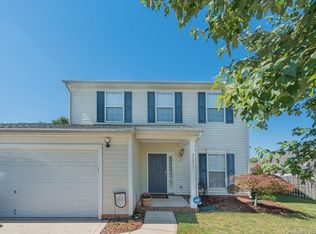 11812 Creek Turn Dr, Charlotte, NC 28278