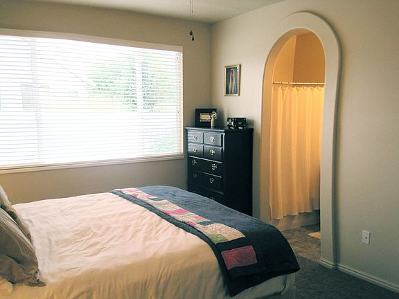 Master Bedroom1