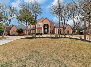913 Suffolk Ct, Southlake, TX 76092