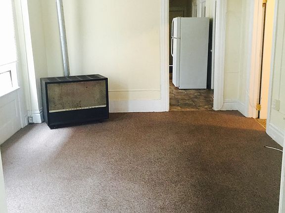 4th image of 30 Hart St