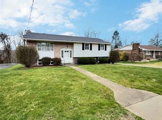 43 Orchard St, Charleroi, PA 15022