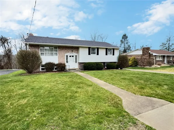 43 Orchard St, Charleroi, PA 15022