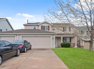 5251 S Riviera Cir, Aurora, CO 80015