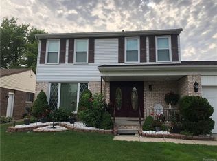 456 Kings Way, Canton, MI