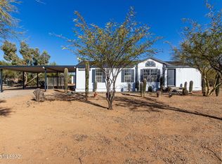 8392 W Connell Pl, Tucson, AZ 85735