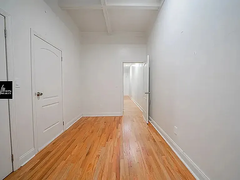 853 Putnam Ave #1 — Photo 26