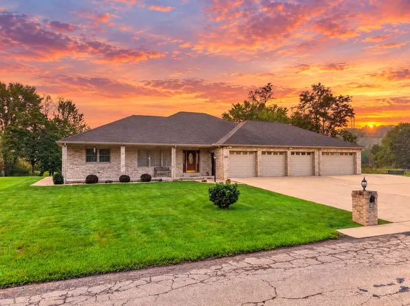 14023 Mike Rd, North Huntingdon, PA 15642