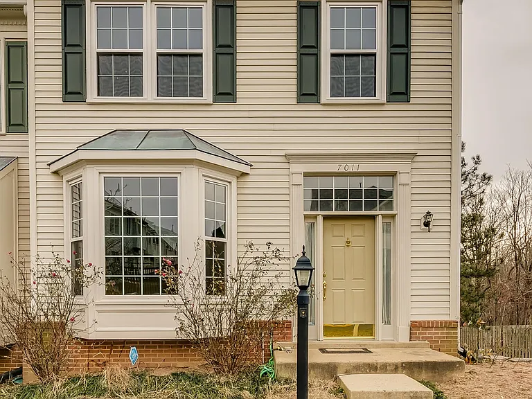 7011 Fieldhurst Ct — Photo 2