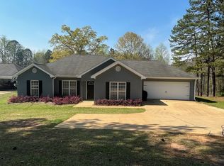 885 Lee Road 379, Smiths Station, AL 36877