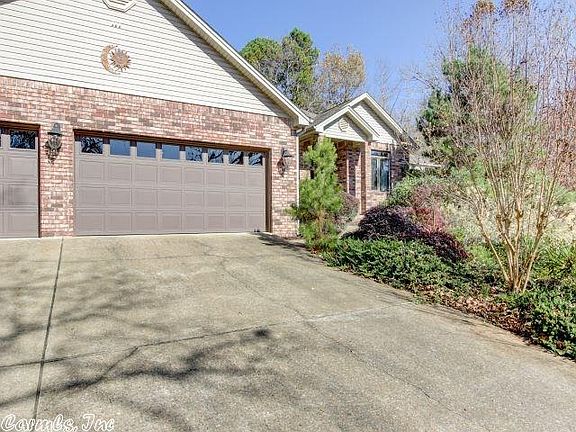 3rd image of 127 Arlington Dr