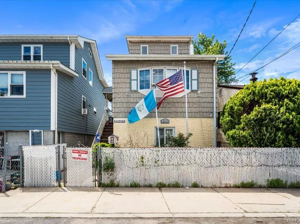 10216 164th Road, Howard Beach, NY 11414