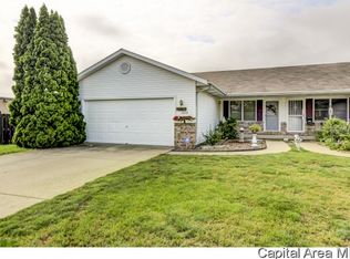 3050 Cascade Dr, Springfield, IL 62704