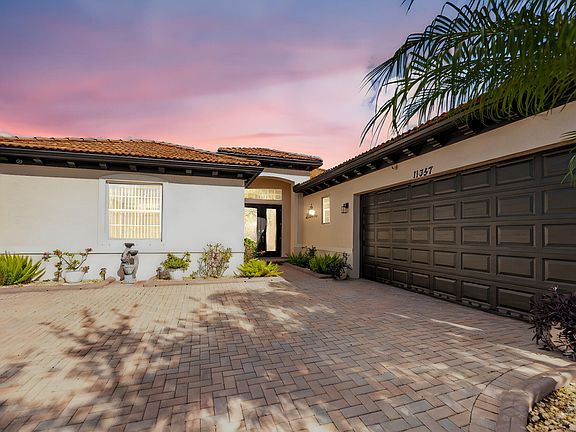 3rd image of 11357 SW Hillcrest Circle