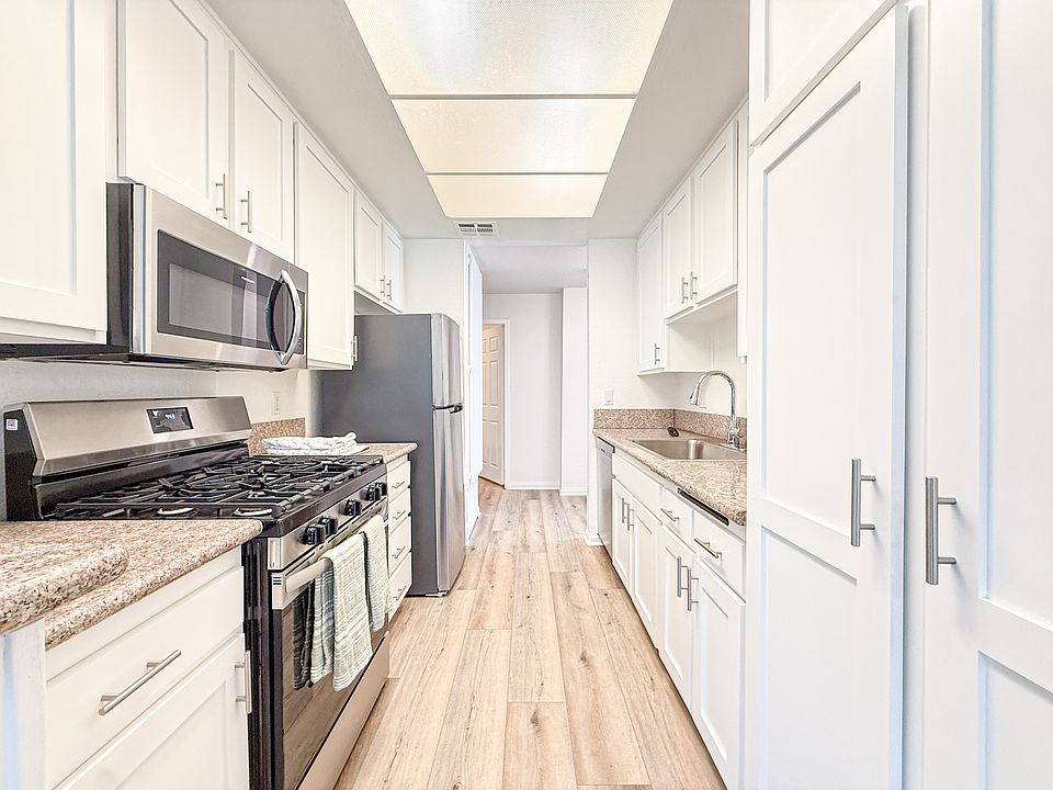 1st image of 4704 Sepulveda Blvd #102