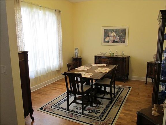 3rd image of 1629 Charlemagne Ct