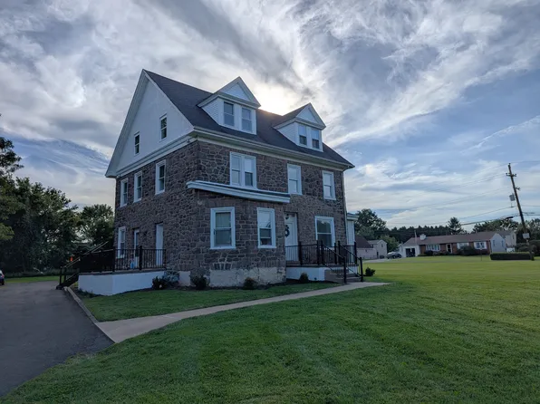 165 W Moreland Ave #3, Hatboro, PA 19040