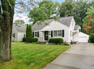 466 Blenheim Rd, Columbus, OH 43214