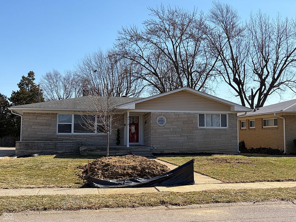 1st image of 2219 Fisher Ave
