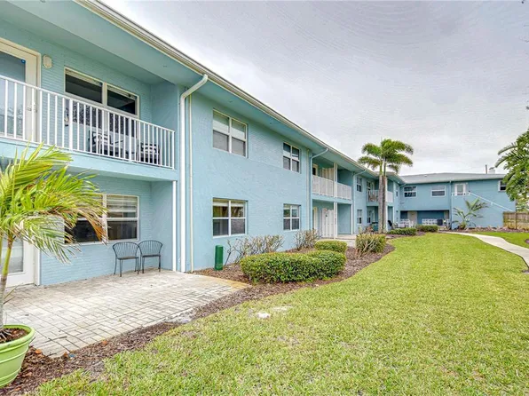 300 VENETIAN DRIVE #2, CLEARWATER, FL 33755