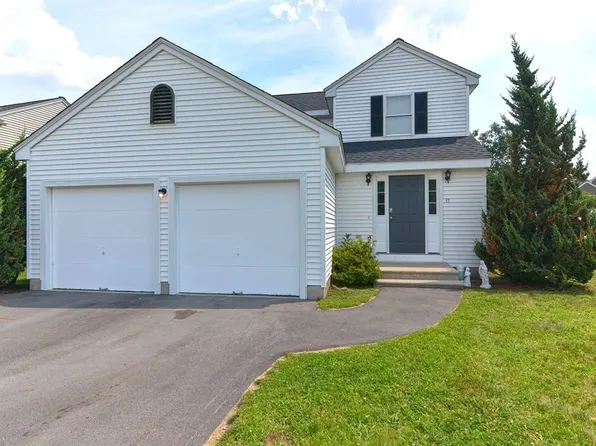 17 Derby St, Framingham, MA 01701