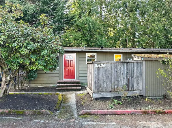 523 Madison St Unit 1, Everett, WA 98203