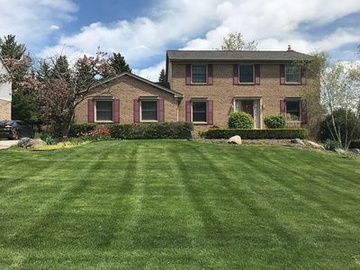 25550 Hunt Club Blvd, Farmington Hills, MI, 48335