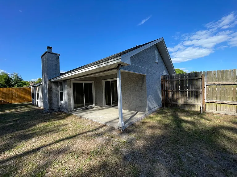 140 Treasure Palm Dr — Photo 27