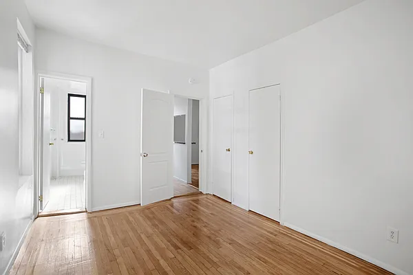 Rented by B Gans Management | media 10