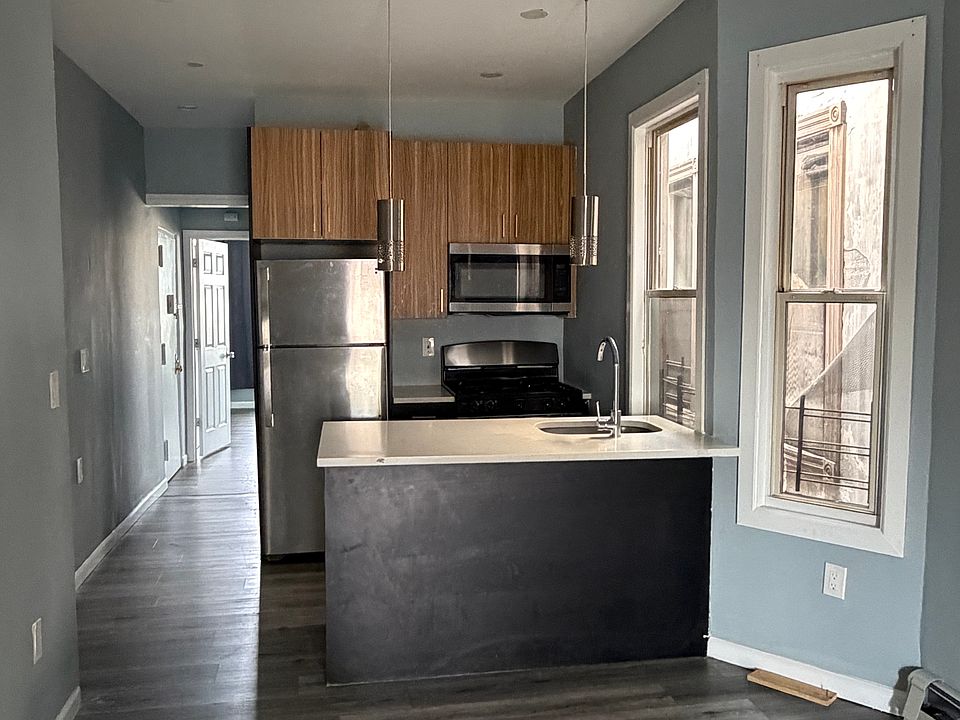 1st image of 486 Mercer St #3A