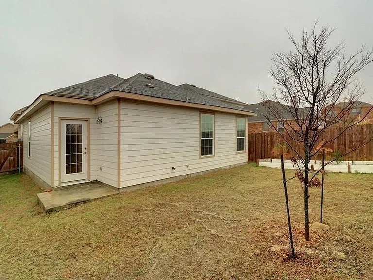 11208 Kildoon Dr — Photo 10
