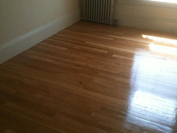 3rd image of 465 Park Dr APT 1